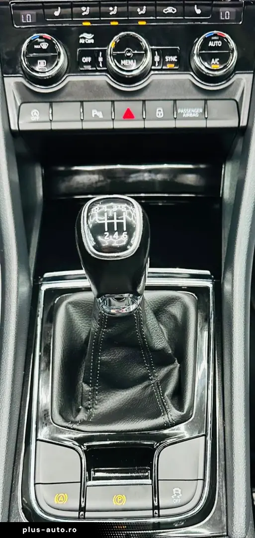 SKODA KAROQ 2018 1.6D E6 Garantie 12 Luni Rate Avans 0 Doar