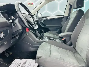 VOLKSWAGEN TIGUAN 2017 2.0D E6 R-Line Garantie 12 Luni Rate