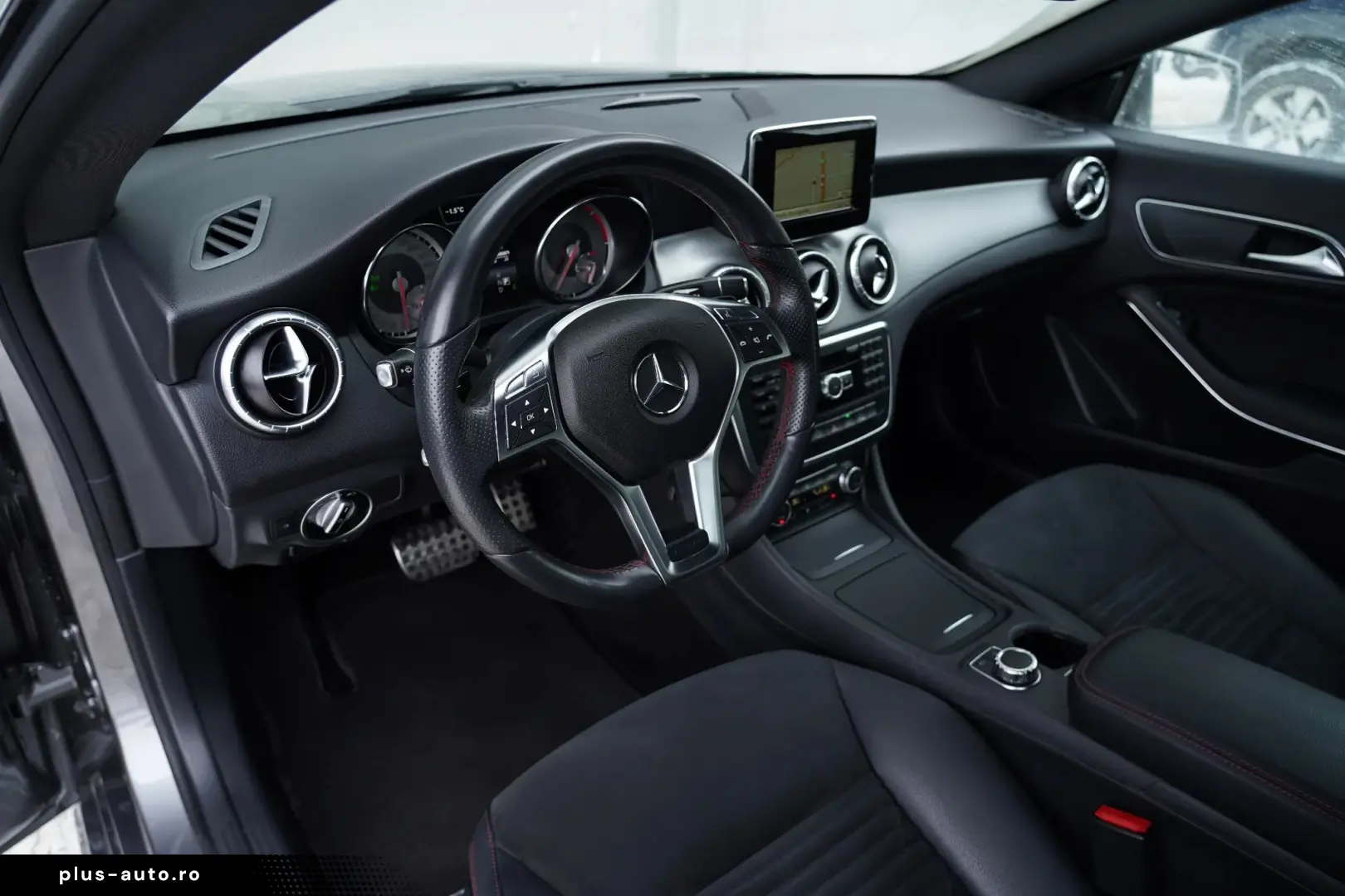 Mercedes-Benz Cla-220