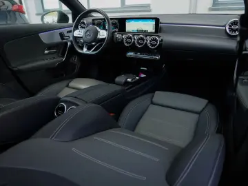 Mercedes-Benz Cla-200