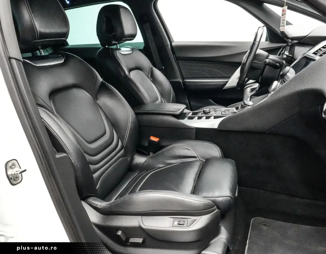 Ds-Automobiles Dsa-Ds5