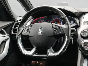 Ds-Automobiles Dsa-Ds5