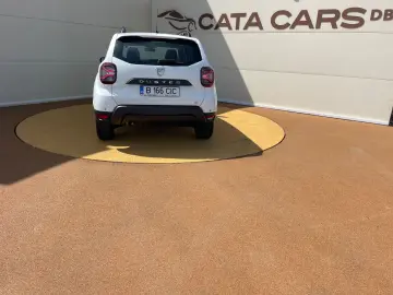 Dacia Duster 1.5DCI  116CP  Euro6  LED  Clima  Pilot  CarPla