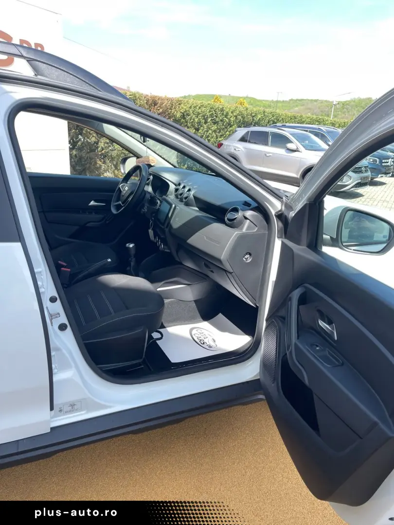 Dacia Duster 1.5DCI  116CP  Euro6  LED  Clima  Pilot  CarPla