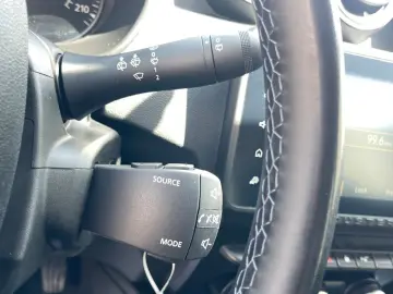 Dacia Duster 1.5DCI  116CP  Euro6  LED  Clima  Pilot  CarPla