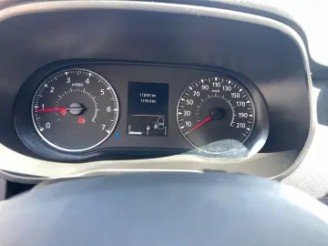 Dacia Duster 1.5DCI  116CP  Euro6  LED  Clima  Pilot  CarPla