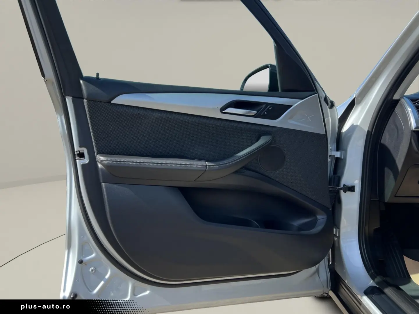 BMW X3 sDrive18d AT MHEV