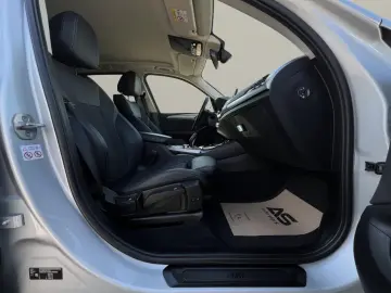 BMW X3 sDrive18d AT MHEV