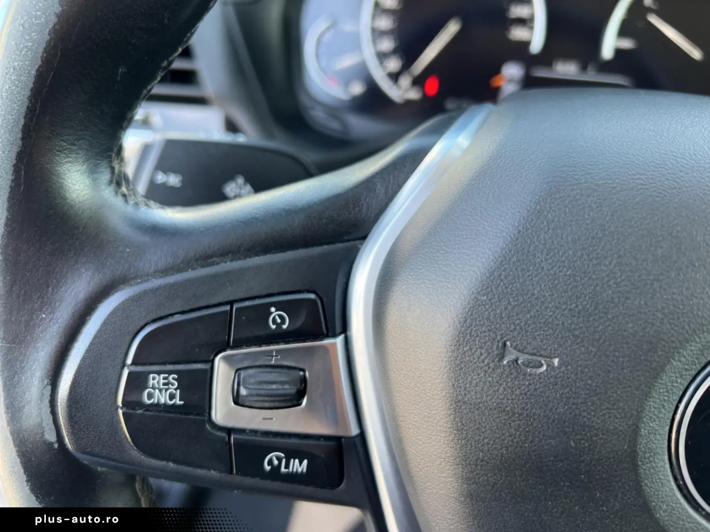 BMW X3 sDrive18d AT MHEV