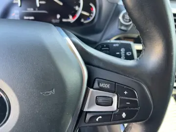 BMW X3 sDrive18d AT MHEV