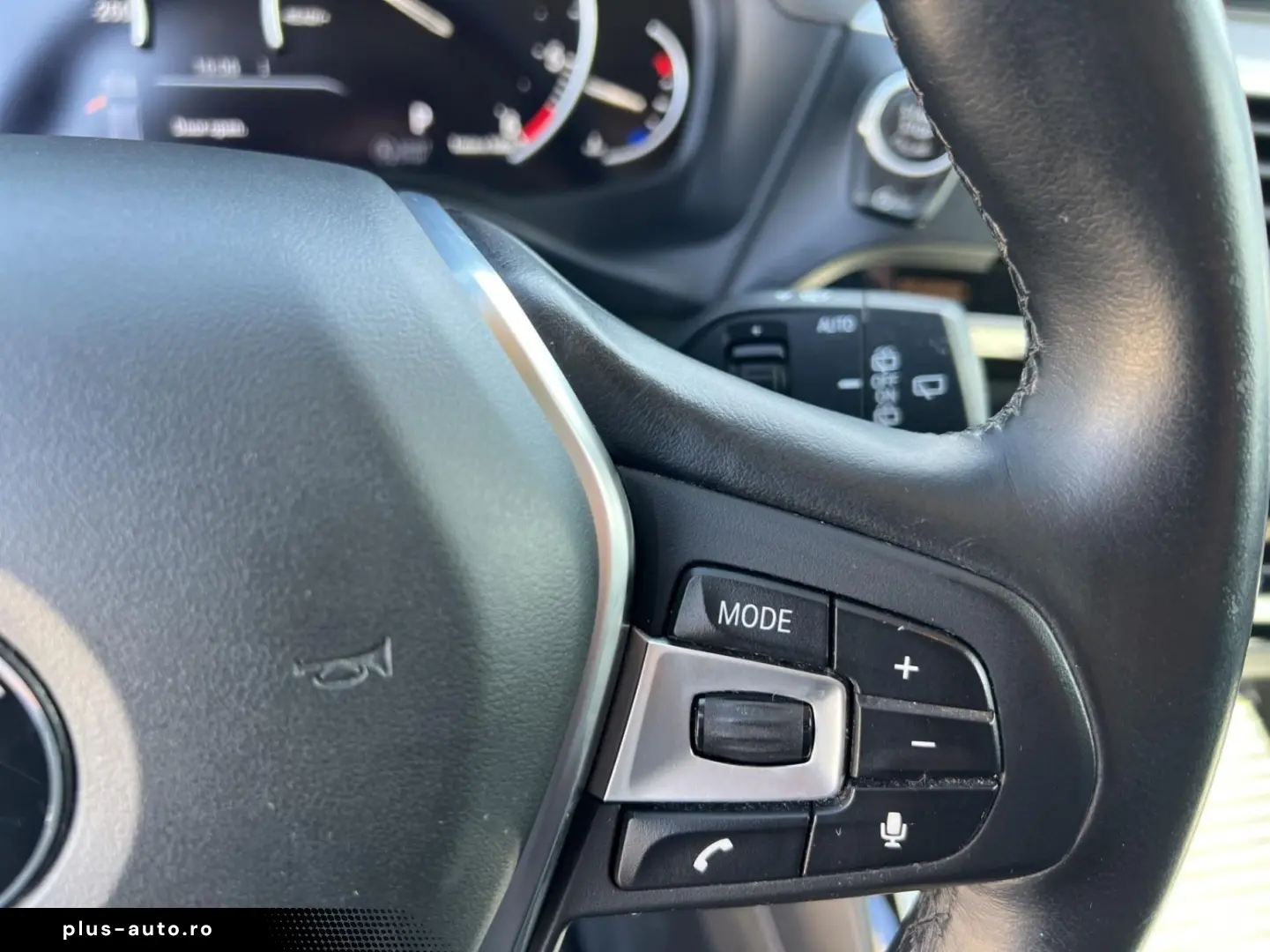 BMW X3 sDrive18d AT MHEV