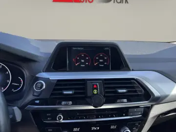 BMW X3 sDrive18d AT MHEV