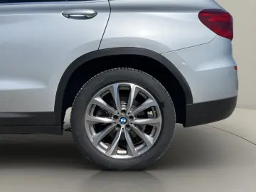 BMW X3 sDrive18d AT MHEV