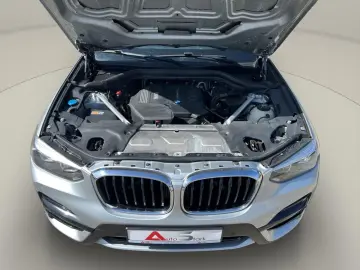 BMW X3 sDrive18d AT MHEV
