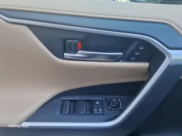 Toyota Rav-4