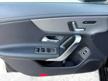 Mercedes-Benz Cla-250