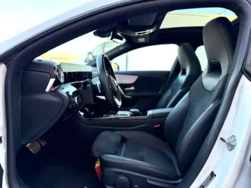 Mercedes-Benz Cla-180