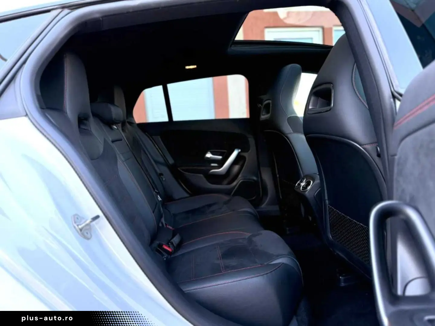 Mercedes-Benz Cla-180
