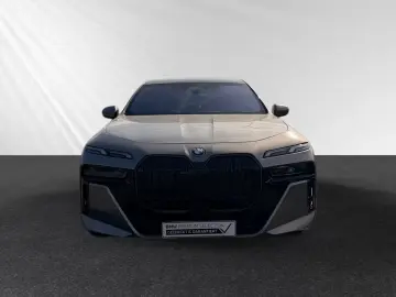 BMW 750e xDrive M Sport Pro