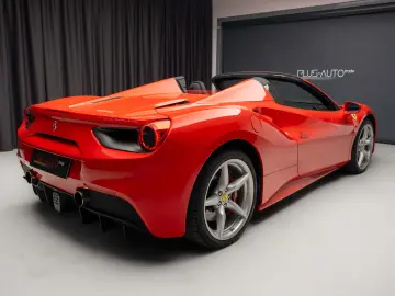 Ferrari 488 GTS Spyder