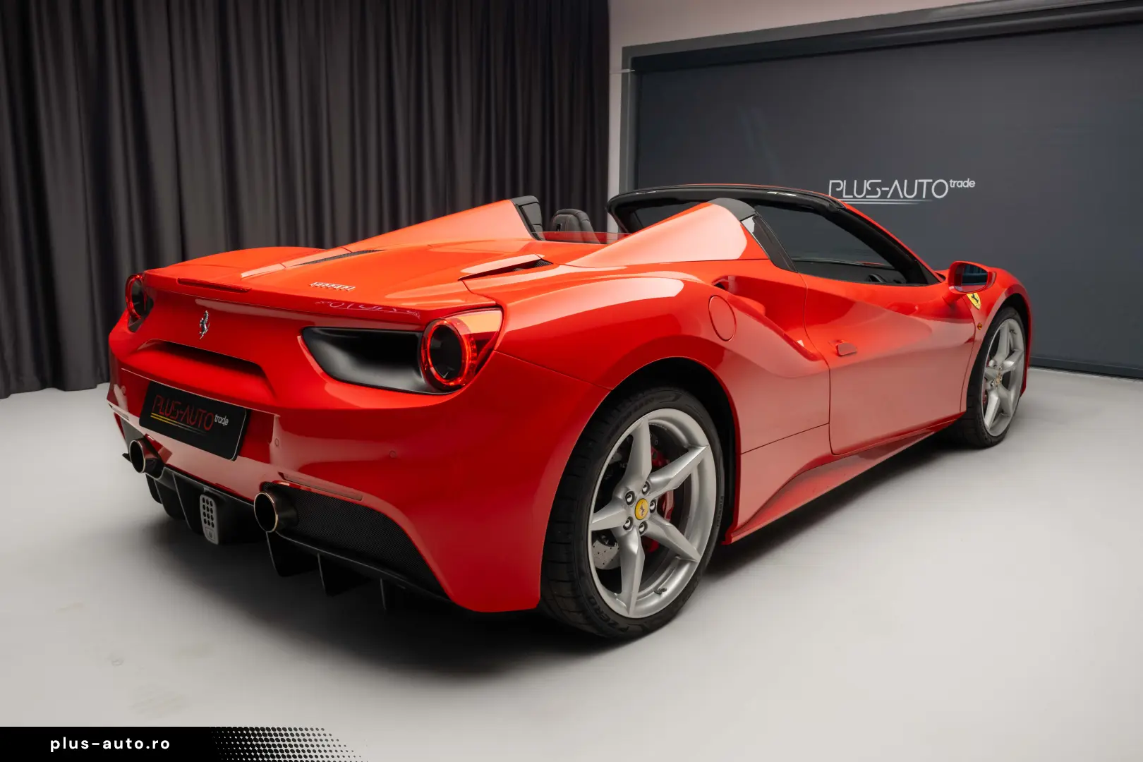 Ferrari 488 GTS Spyder