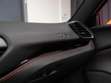 Ferrari 488 GTS Spyder