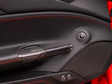 Ferrari 488 GTS Spyder