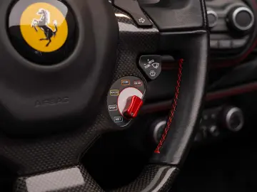 Ferrari 488 GTS Spyder