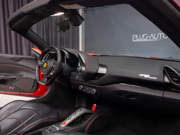 Ferrari 488 GTS Spyder