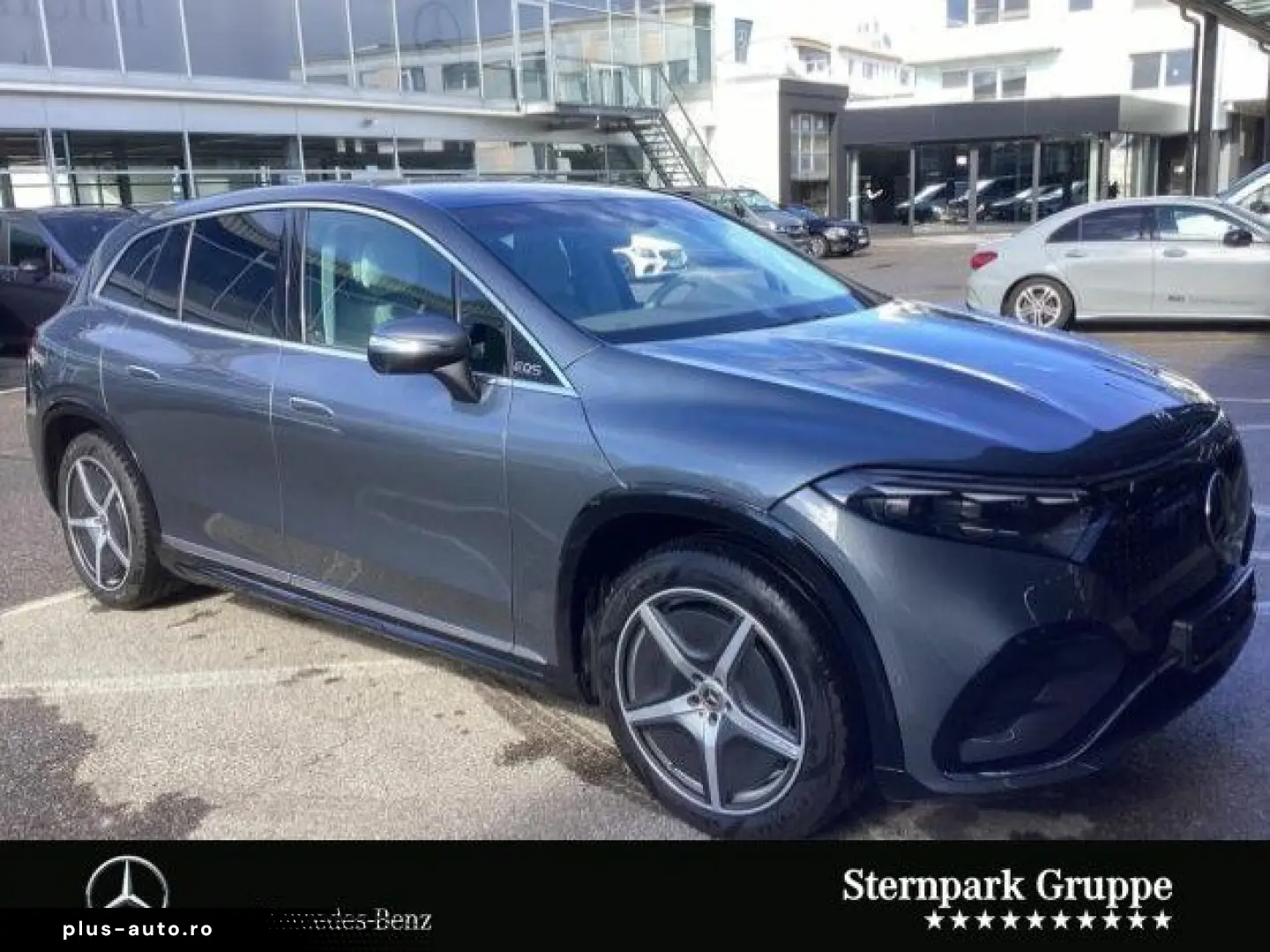 MERCEDES-BENZ EQS 450 4M AMG SUV Hyper Pano AHK Massage HUD