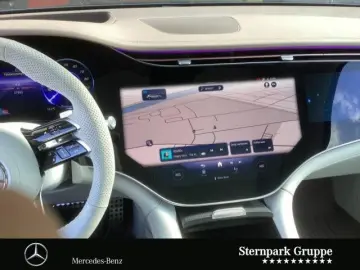 MERCEDES-BENZ EQS 450 4M AMG SUV Hyper Pano AHK Massage HUD