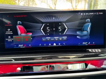 BMW 740d xDrive M Sport PanoSky