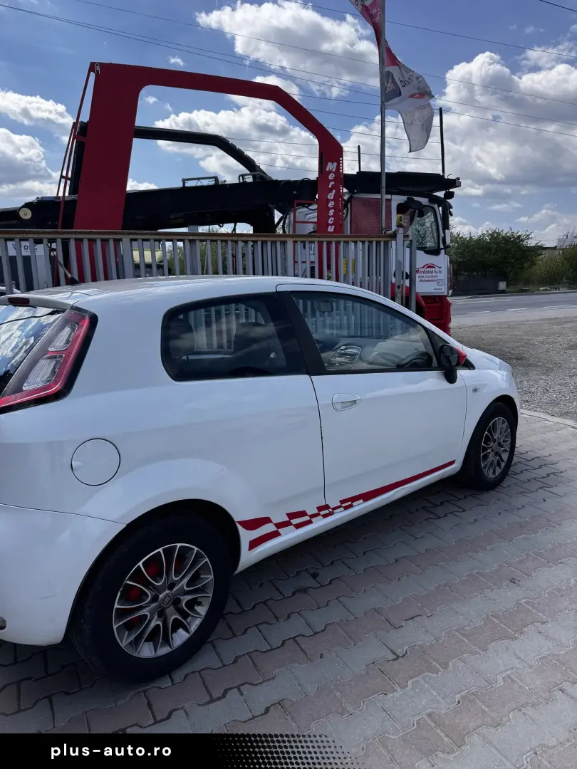 Fiat Grande Punto 2011 1.3L Diesel