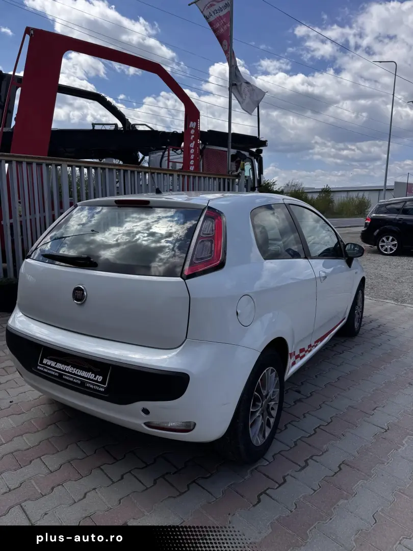 Fiat Grande Punto 2011 1.3L Diesel