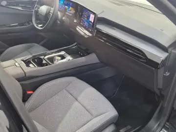 RENAULT AUSTRAL evolution E-Tech full hybrid 200