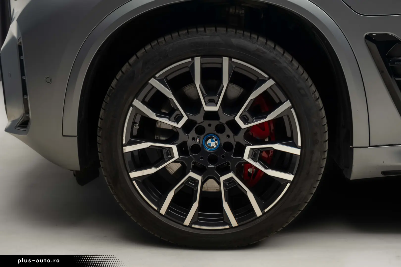 BMW X5 xDrive50e M Sport Pro - Iconic Glow