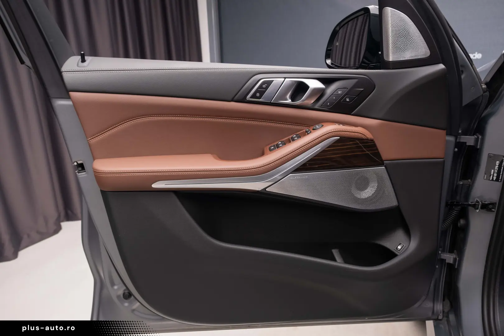 BMW X5 xDrive50e M Sport Pro - Iconic Glow