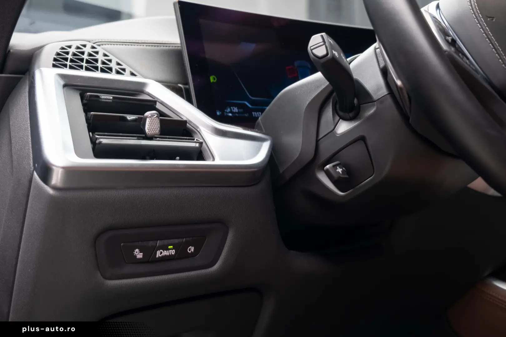 BMW X5 xDrive50e M Sport Pro - Iconic Glow