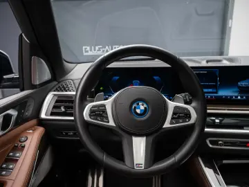 BMW X5 xDrive50e M Sport Pro - Iconic Glow