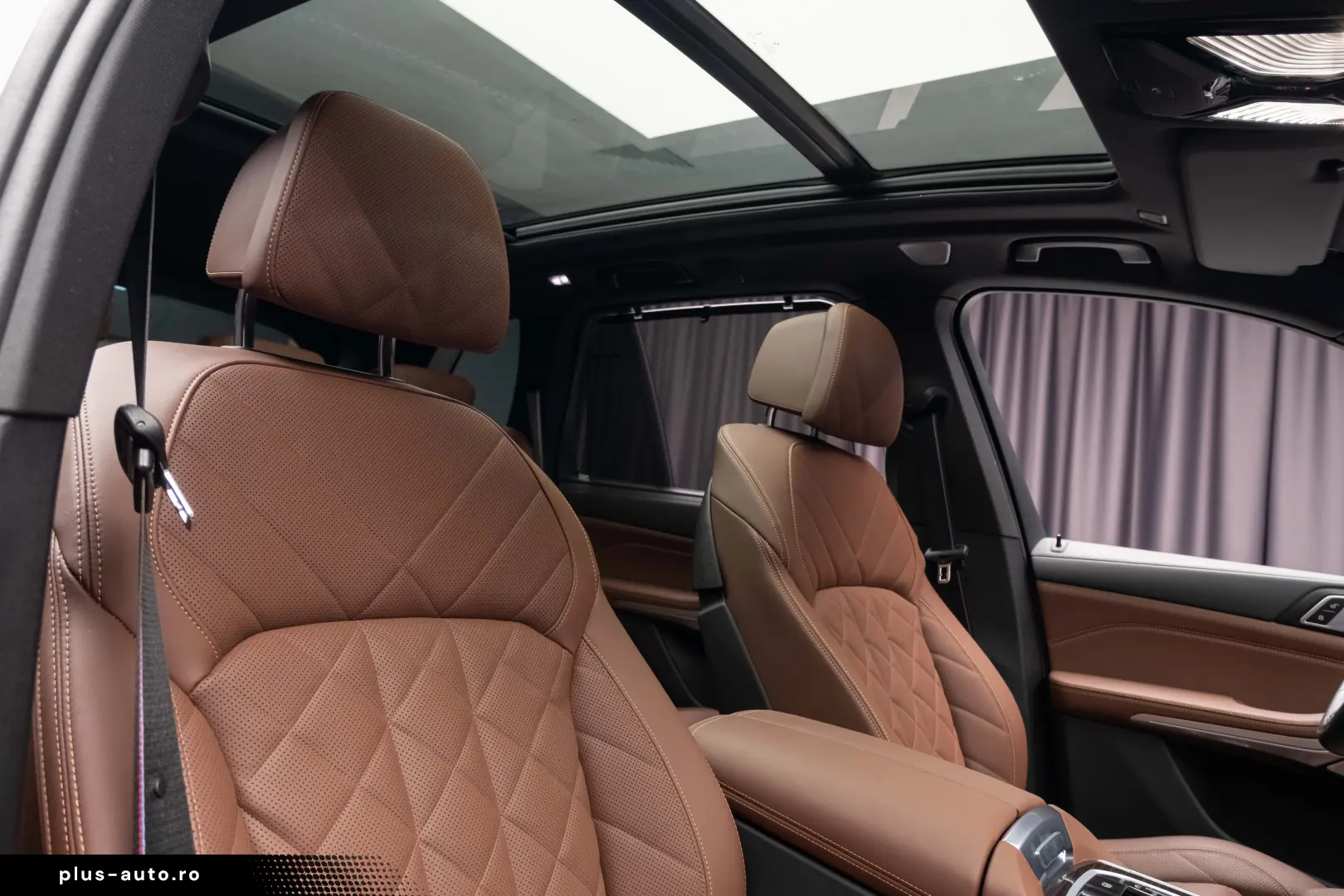 BMW X5 xDrive50e M Sport Pro - Iconic Glow