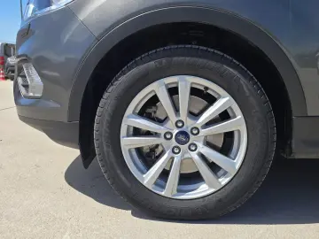 FORD KUGA 1.5 TDCi 120 CP 2WD Titanium