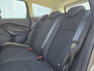 FORD KUGA 1.5 TDCi 120 CP 2WD Titanium