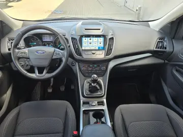 FORD KUGA 1.5 TDCi 120 CP 2WD Titanium