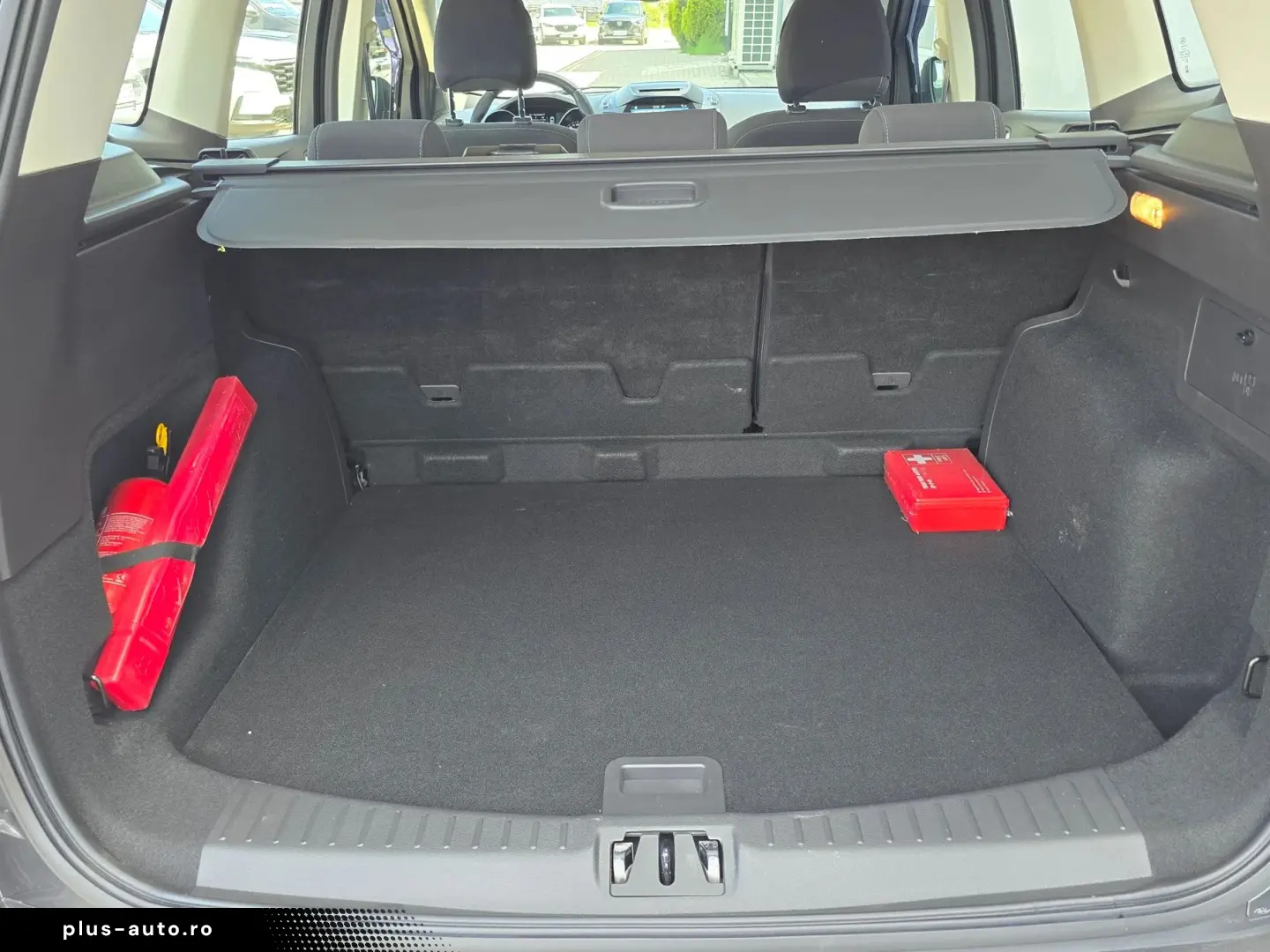 FORD KUGA 1.5 TDCi 120 CP 2WD Titanium
