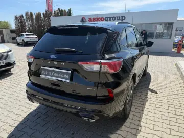Ford Kuga 2.5 Duratec HEV ST-LINE X CVT 4WD