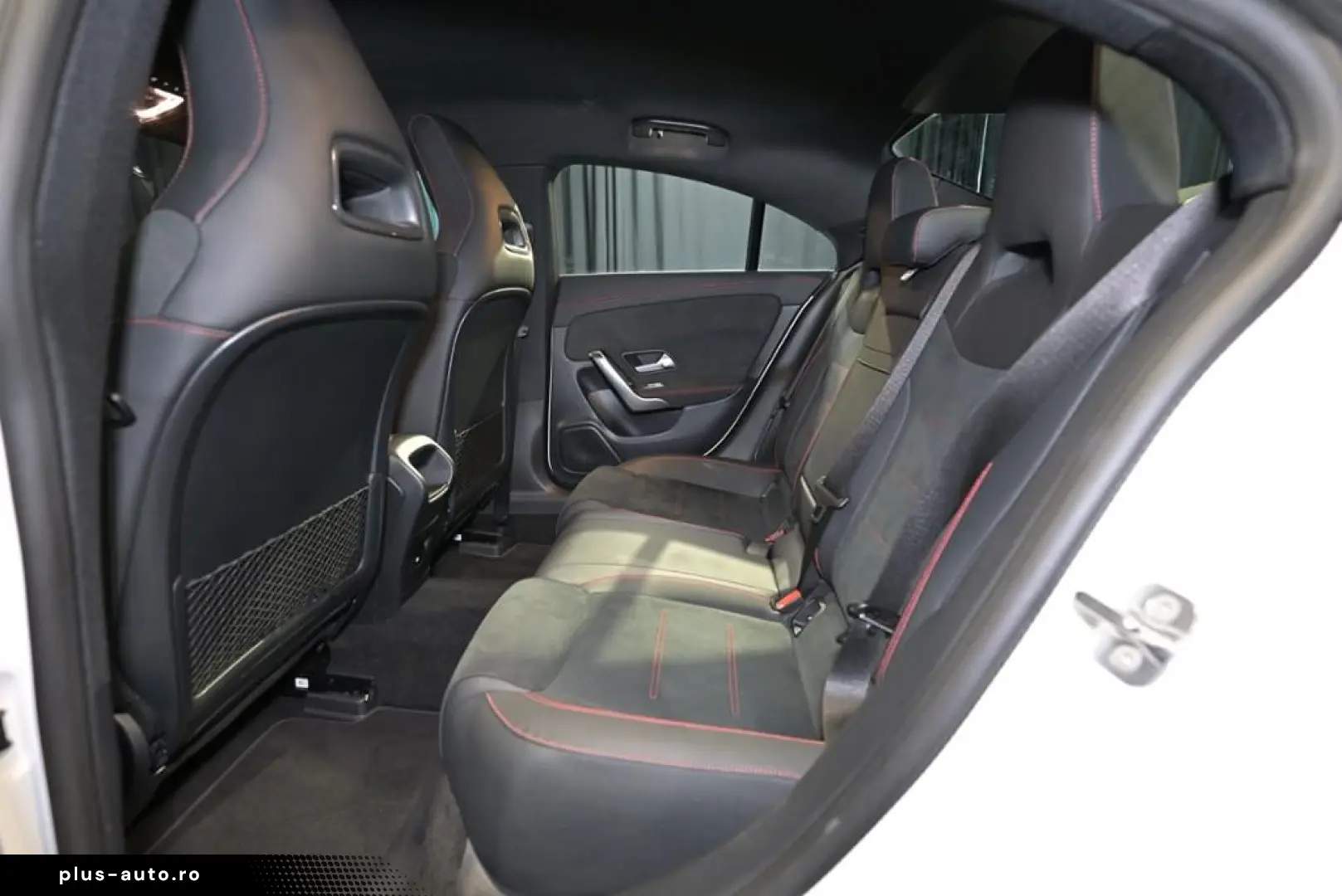 MERCEDES-BENZ CLA 180 Coupé AMG LED NAVI KAMERA