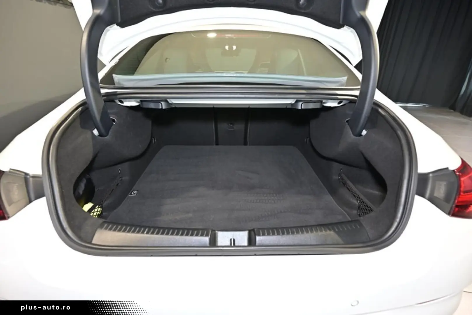 MERCEDES-BENZ CLA 180 Coupé AMG LED NAVI KAMERA