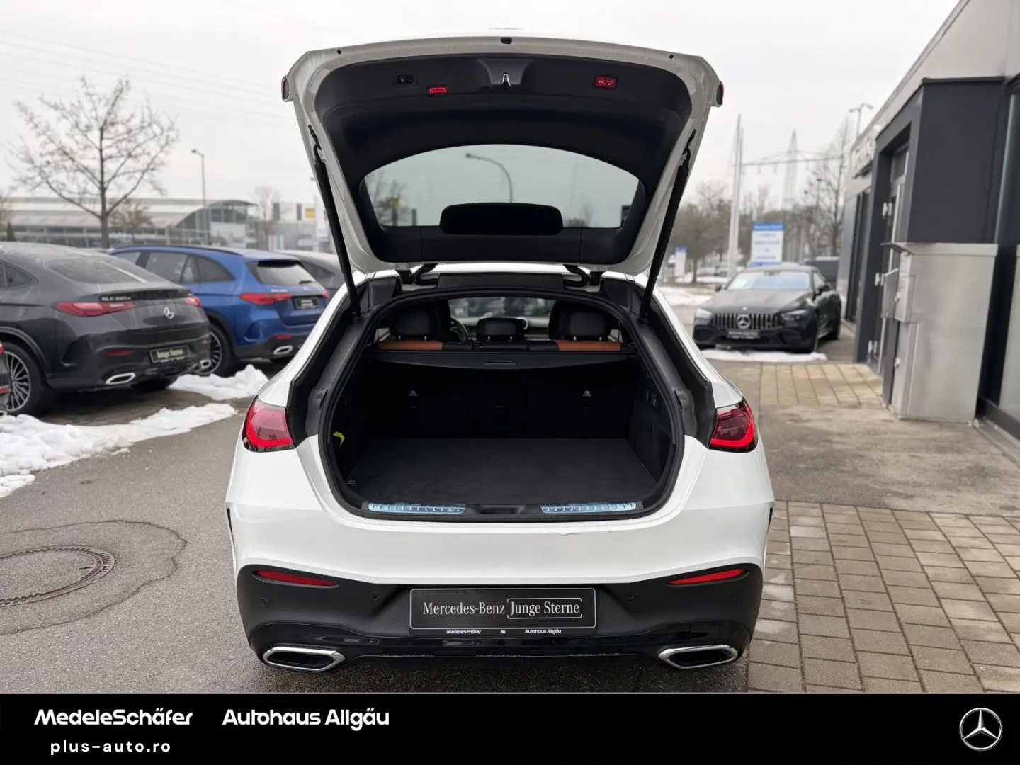 MERCEDES-BENZ GLC 200 4M Coupé AMG Night 20 Dist AHK Kam LED