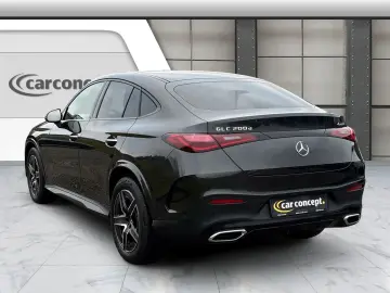 MERCEDES-BENZ GLC200d Coupe 4M AMG Burmester 360