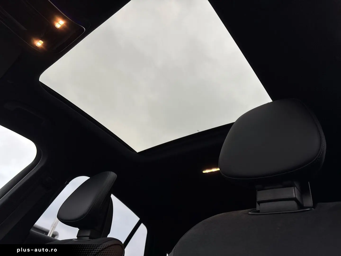 MERCEDES-BENZ GLC200d Coupe 4M AMG Burmester 360